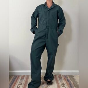 Vintage 1970s Sears Roebuck Men's 42R
Coveralls Blue USA Workwear
Mechanic zip